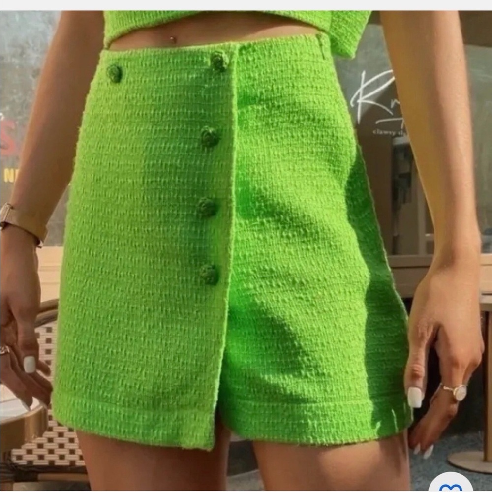 NWT Zara Tweed Vibrant Green Mini Skirt Size XS